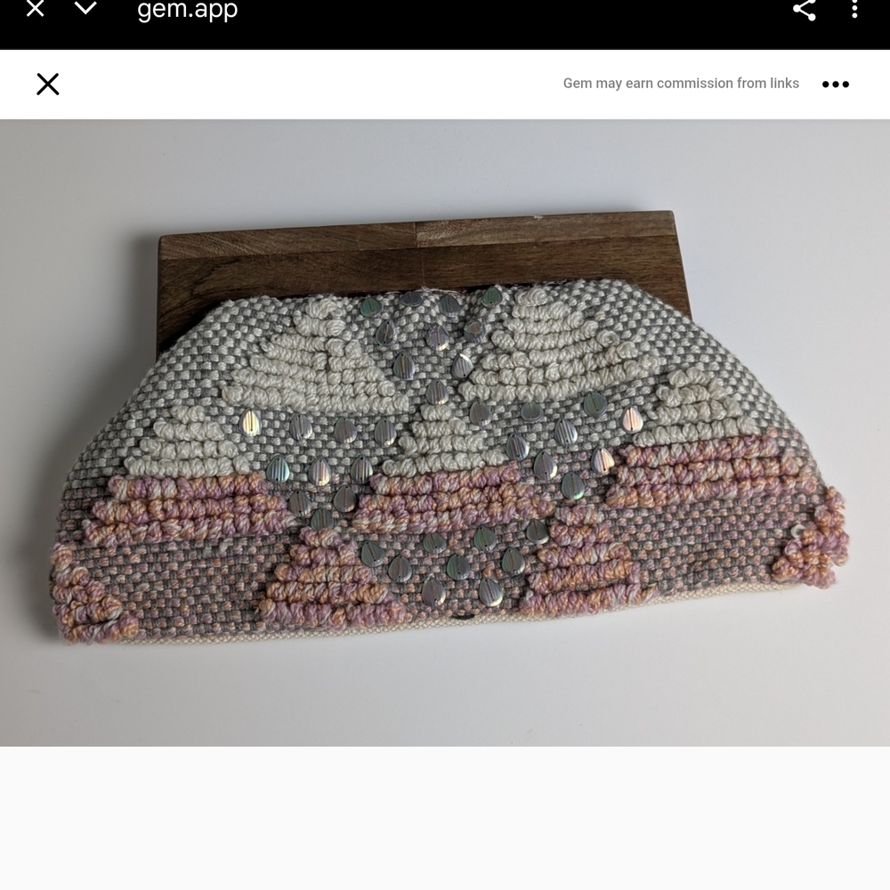 FABULOUS MJ NY Artisan Beaded Clutch - Gray and Pink 382‎
